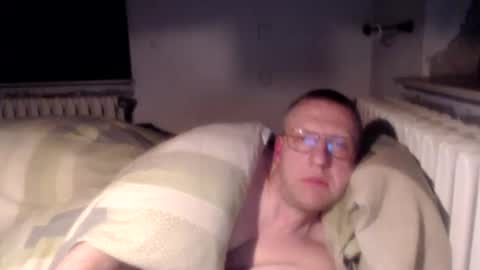 Snapshot of vthomasp719 chatting on 25, 3, 2026 vthomasp719 online show from 25, 3, 2026