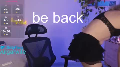 Snapshot of vulgar_wife chatting on 28, 9, 2025 Vikky online show from 28, 9, 2025