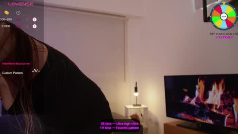 Snapshot of vundersex chatting on 6, 1, 2025 Eva and Franklin online show from 6, 1, 2025