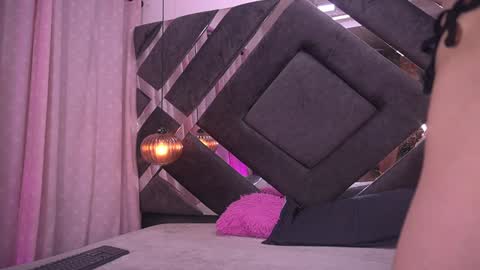 Snapshot of vvioleta_ chatting on 25, 1, 2025 Violeta online show from 25, 1, 2025