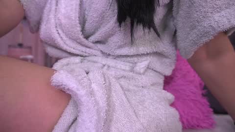 Snapshot of vvioleta_ chatting on 5, 2, 2025 Violeta online show from 5, 2, 2025