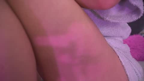 Snapshot of vvioleta_ chatting on 8, 2, 2025 Violeta online show from 8, 2, 2025