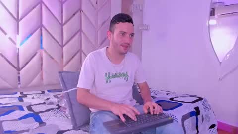 Snapshot of vynny_blacke_ chatting on 18, 9, 2025 Vynny Blacke online show from 18, 9, 2025