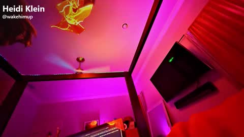 wakehimup online show from 17, 12, 2025