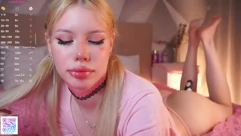 Snapshot of waki_fuckie chatting on 19, 4, 2026 Lina online show from 19, 4, 2026