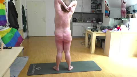 Snapshot of waldw123 chatting on 20, 5, 2026 Yarlim online show from 20, 5, 2026