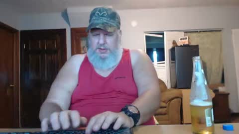 Snapshot of walkingbird chatting on 7, 8, 2026 walkingbird online show from 7, 8, 2026