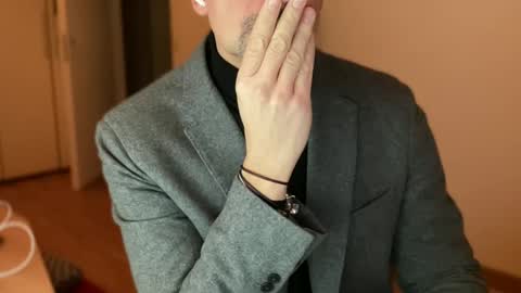 walky78 online show from 12, 12, 2024