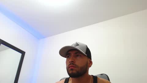 Snapshot of walter_brownn01 chatting on 20, 1, 2025 WALTER BROWN online show from 20, 1, 2025