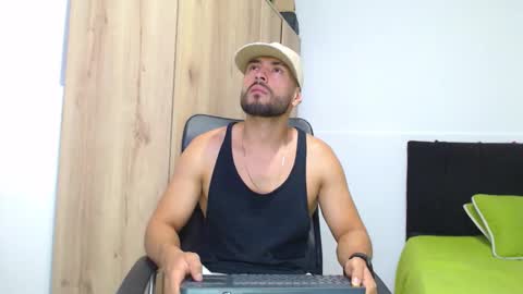 WALTER BROWN  online show from 29, 11, 2025