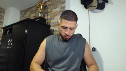 WALTER BROWN  online show from 14, 12, 2025