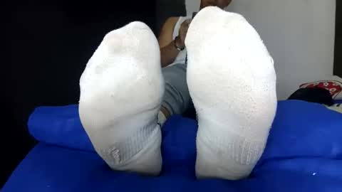 Snapshot of waltherfeet_ chatting on 7, 6, 2026 WaltherFeet online show from 7, 6, 2026