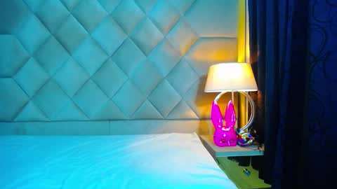 Wanda and Ember online show from 25, 10, 2025