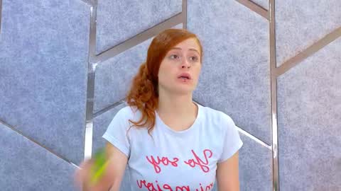 Wanda Robertss online show from 12, 10, 2025