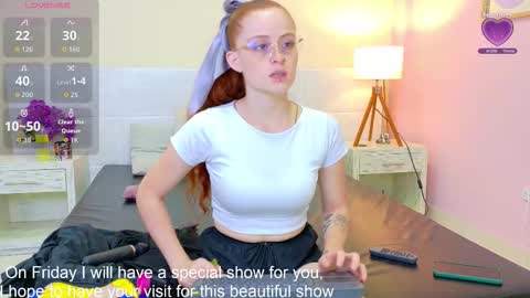 Wanda Robertss online show from 22, 10, 2025