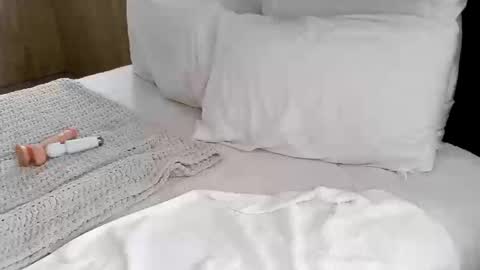 wanderlustgaal online show from 18, 10, 2025