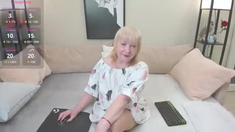 wanessaraso online show from 10, 10, 2025