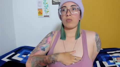 Waningrose  Lu online show from 24, 11, 2025