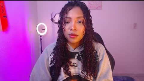 Snapshot of warisgoddes chatting on 19, 1, 2026 EMILY online show from 19, 1, 2026