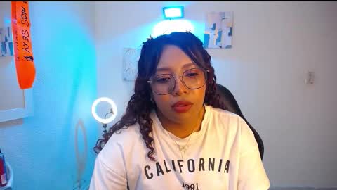 Snapshot of warisgoddes chatting on 22, 3, 2026 EMILY online show from 22, 3, 2026