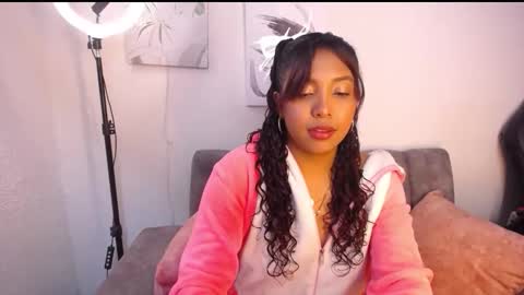 Snapshot of warisgoddes chatting on 3, 4, 2026 EMILY online show from 3, 4, 2026