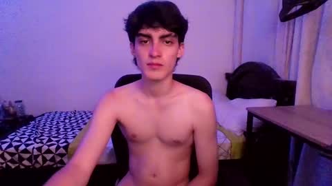 Snapshot of warrenblushfire chatting on 16, 10, 2025  W A R R E N B L U S H F I R E online show from 16, 10, 2025