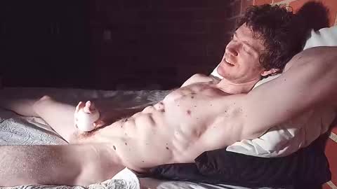 Snapshot of warrenkener chatting on 21, 9, 2025 Warren Kener online show from 21, 9, 2025