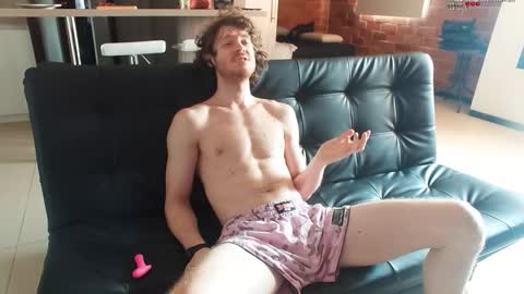 Snapshot of warrenkener chatting on 20, 3, 2026 Warren Kener online show from 20, 3, 2026