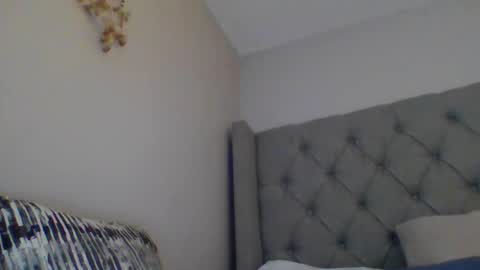 wasiancutie online show from 12, 4, 2026