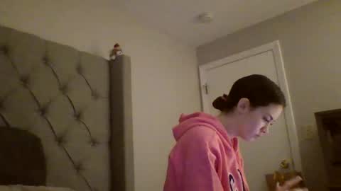 wasiancutie online show from 14, 5, 2026