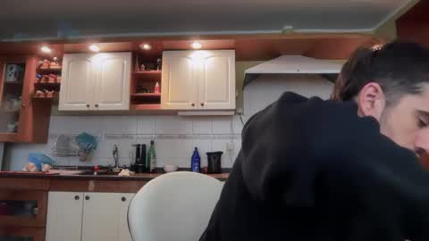 wearetwo online show from 28, 10, 2025