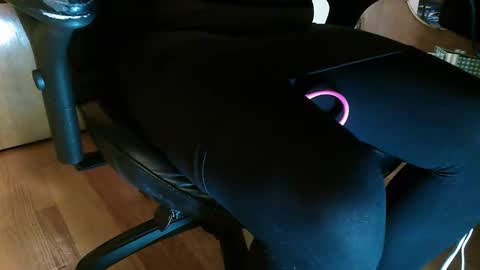 Pantyhose lover online show from 7, 2, 2026