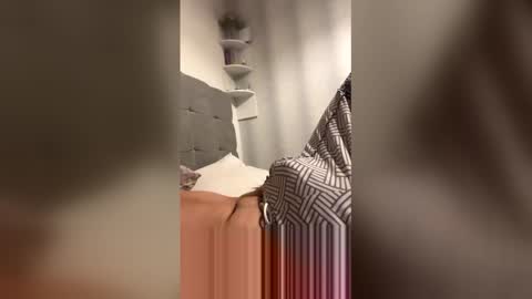 watchmethrob69 online show from 18, 12, 2025