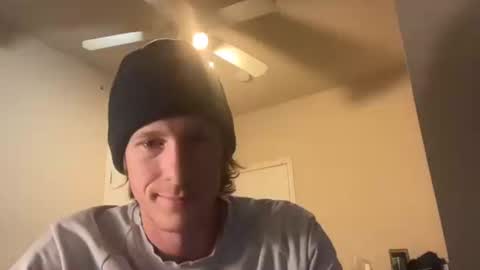 Im this ISH..CBs best male cam whore. OG. online show from 19, 11, 2025