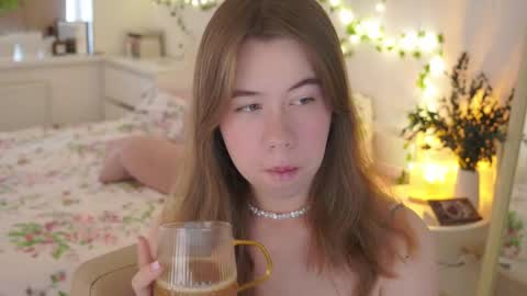 Snapshot of watermelon_sugar_ chatting on 22, 10, 2025 Tess Pls support me with Can we reach 155 my favorite number online show from 22, 10, 2025