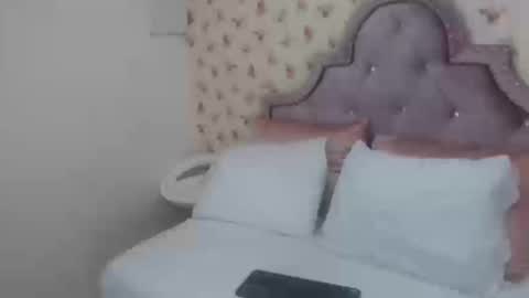 Milf Latina online show from 12, 3, 2026