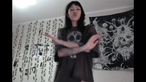 Mina online show from 9, 5, 2026