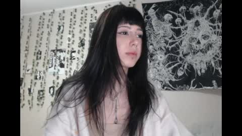 Mina online show from 13, 5, 2026