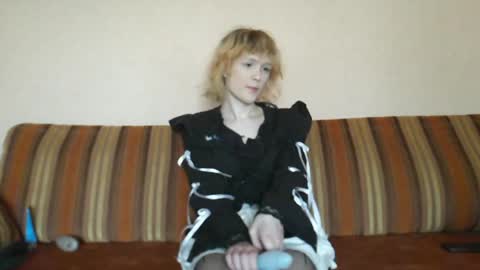 Elly online show from 5, 5, 2026