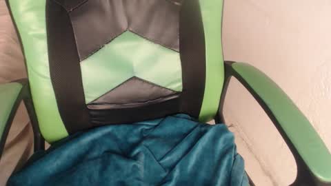 Trixie 3 online show from 15, 10, 2025