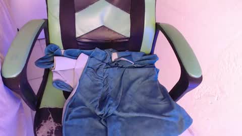 Trixie 3 online show from 20, 11, 2025