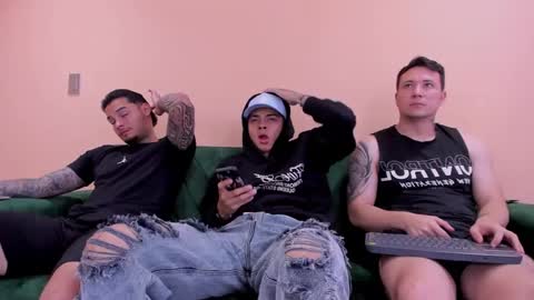 Jhonny Dick  his neighbors. online show from 15, 1, 2025