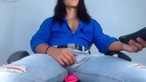 Snapshot of webcamjl chatting on 10, 2, 2025 Balruk online show from 10, 2, 2025