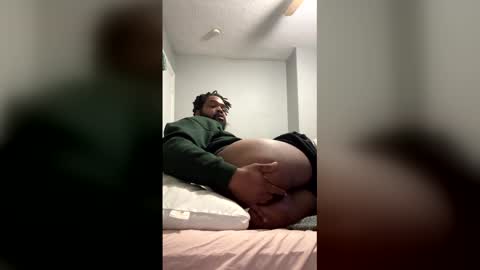 Snapshot of wedashit chatting on 16, 12, 2025 WeDaShit Come Vibe with me . online show from 16, 12, 2025