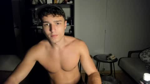 wee_willy_winky online show from 26, 6, 2026