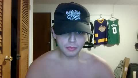 Snapshot of weenskir chatting on 10, 4, 2026 weenskir online show from 10, 4, 2026