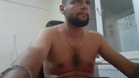 Snapshot of weezing442 chatting on 17, 2, 2025 alp online show from 17, 2, 2025