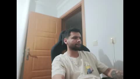 Snapshot of weezing442 chatting on 2, 2, 2026 alp online show from 2, 2, 2026