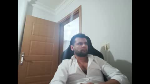 Snapshot of weezing442 chatting on 28, 3, 2026 alp online show from 28, 3, 2026