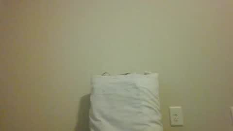 Snapshot of weezy210 chatting on 12, 10, 2025 Weezy online show from 12, 10, 2025